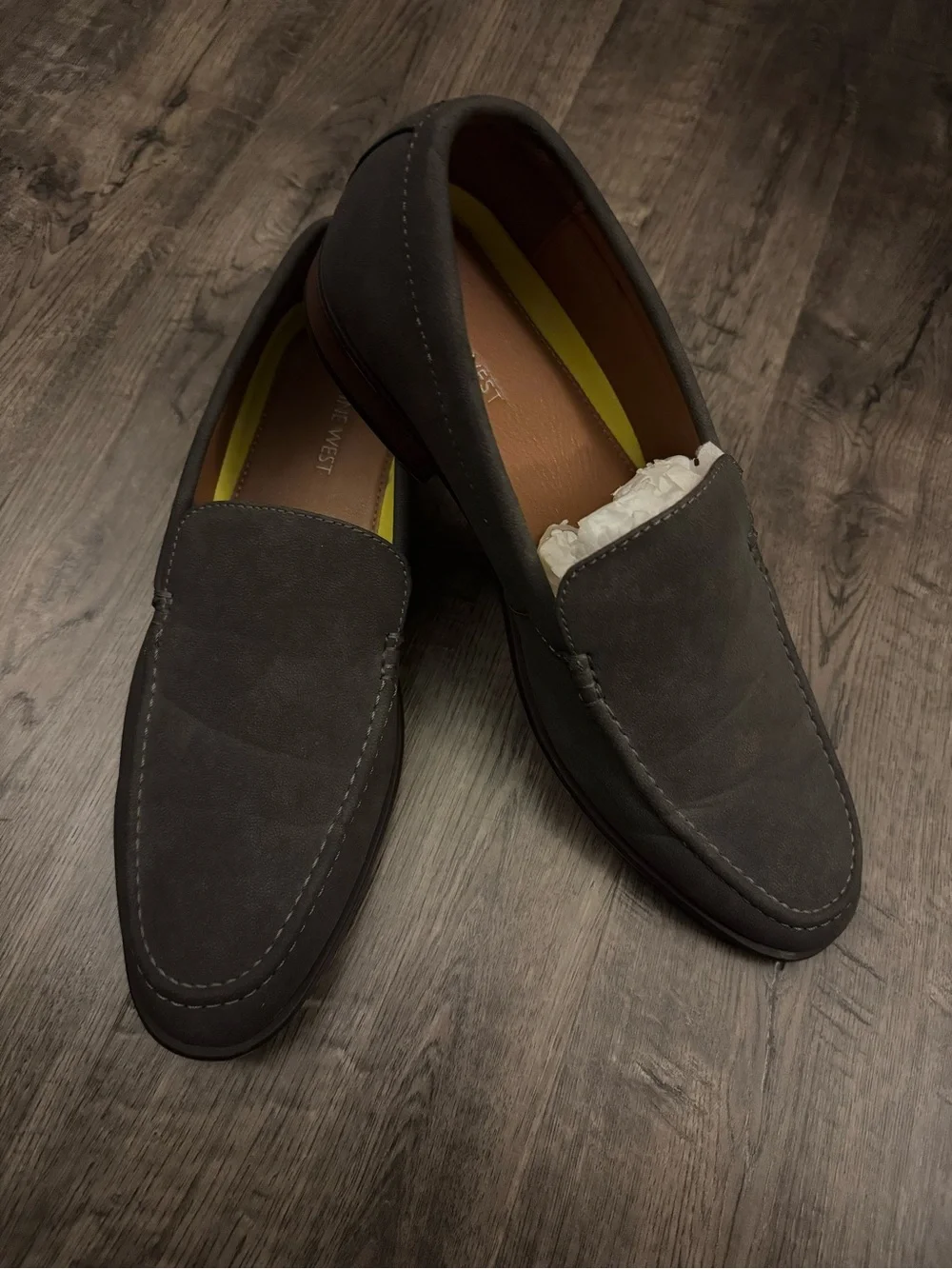 Nine West Men's Size 11 Gray Suede Slip-On Dress Loafers Almond Toe Stitched
